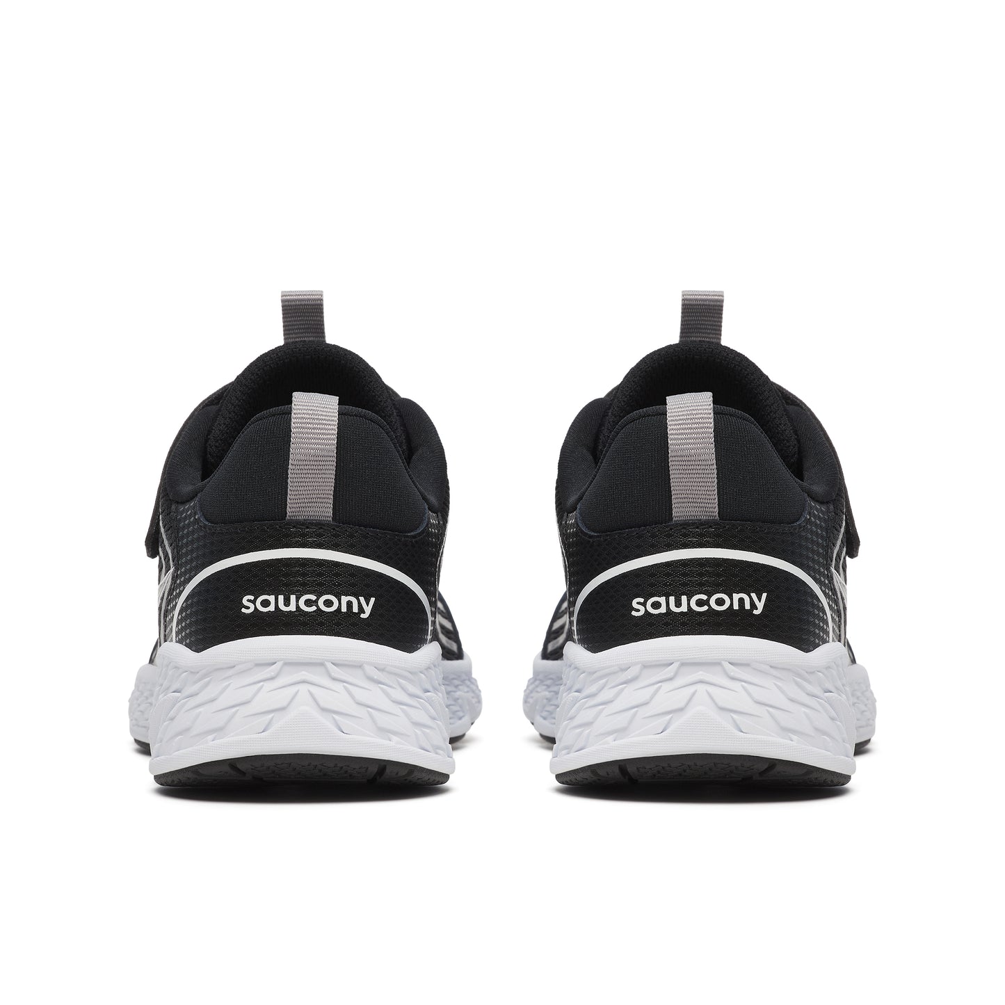 wind-30-ac-sneaker-bigkid__Black/White_4