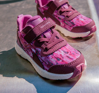Saucony 52abac24 9686 4e47 bf63 30ee6ca6d72c