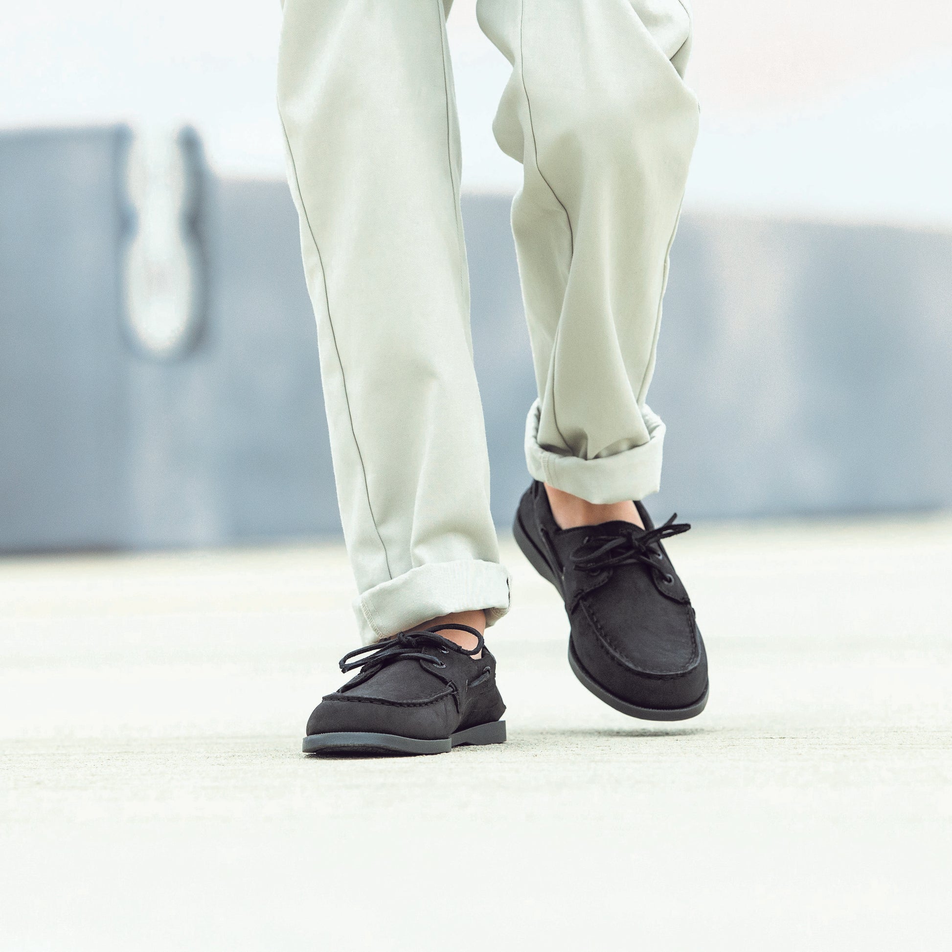 authentic-original-boat-shoe-bigkid-black__Black_5