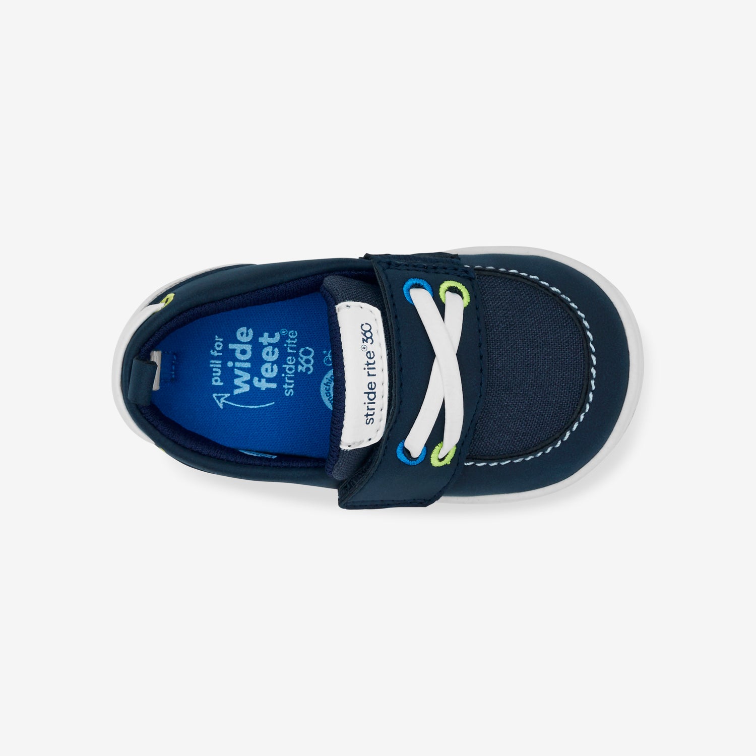 Wide feet hotsell shoes for toddlers