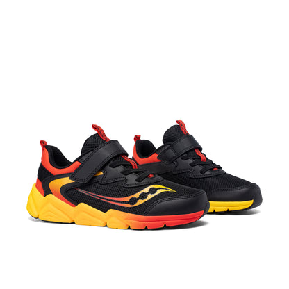 Flash LE Sneaker - Big Kid Black/Red