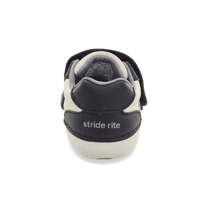soft-motion-waverly-sneaker-littlekid-black-white__Black/White_3