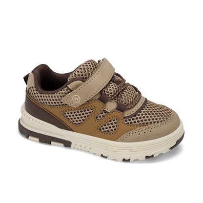 Artin 5.0 Sneaker - Big Kid Brown