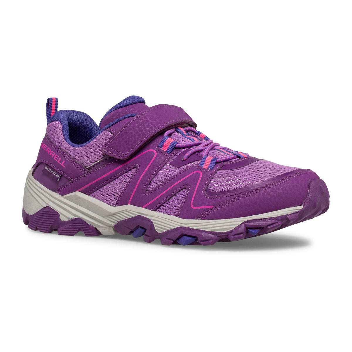 Trail Quest Sneaker