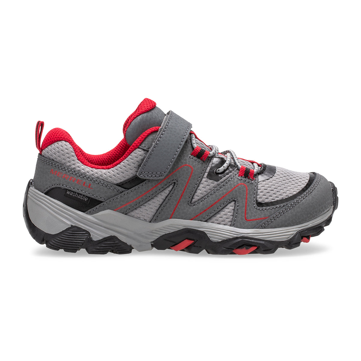 Trail Quest Sneaker