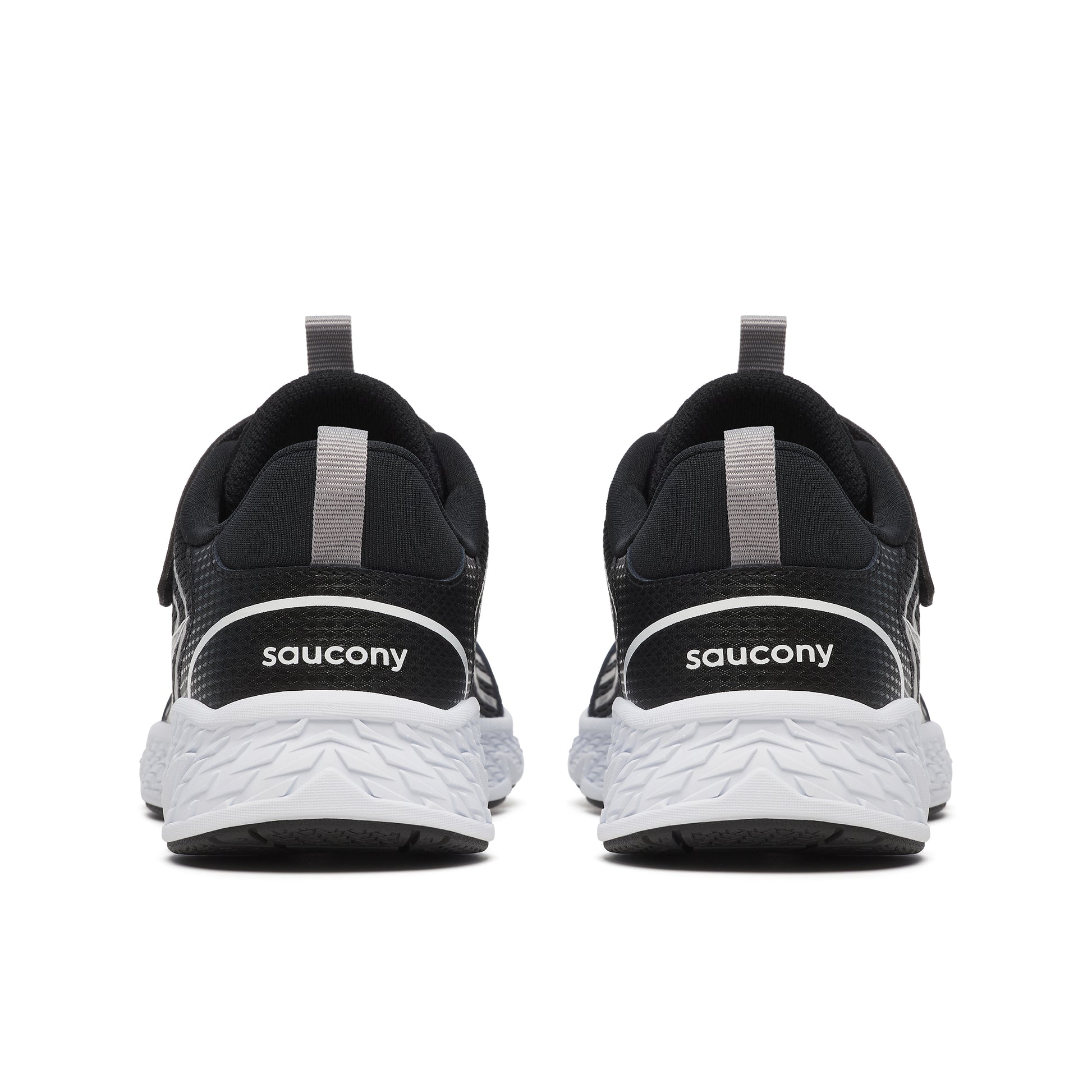 wind-30-ac-sneaker-bigkid__Black/White_4